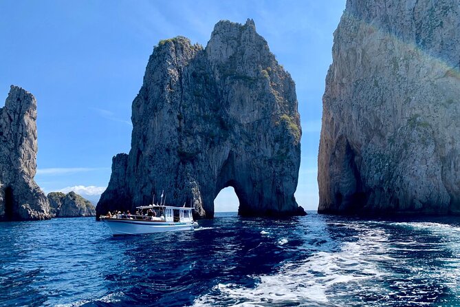 Full Day Capri Island Cruise from Praiano, Positano or Amalfi - Why a boat is the smart way to see Capri
