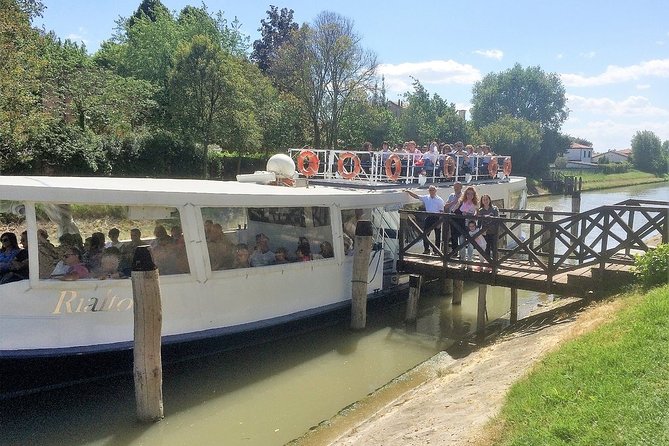 Full-Day Padua to Venice Burchiello Brenta Riviera Boat Cruise - Arriving in Venice near San Marco