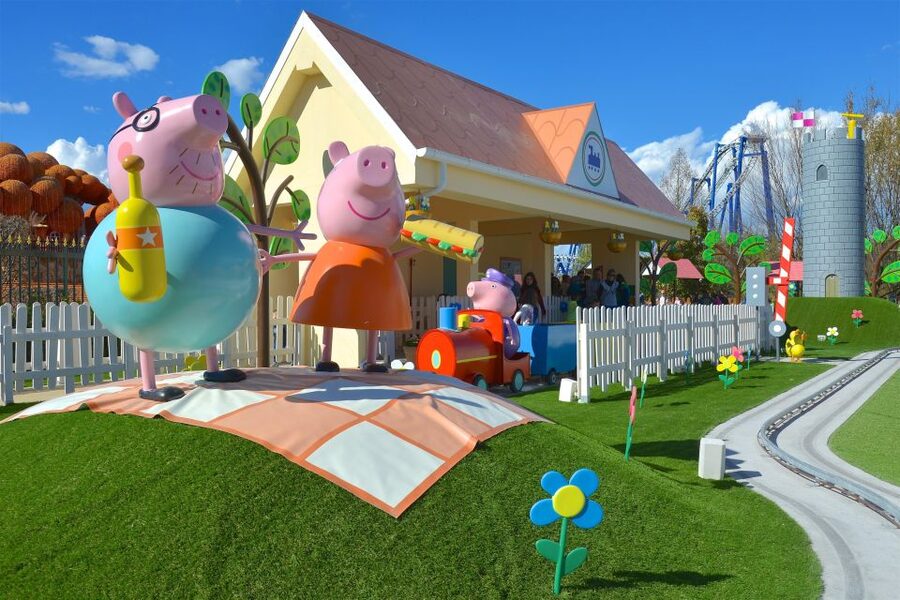 Gardaland Park: Open Date Entry Ticket - Peppa Pig Land for the youngest children