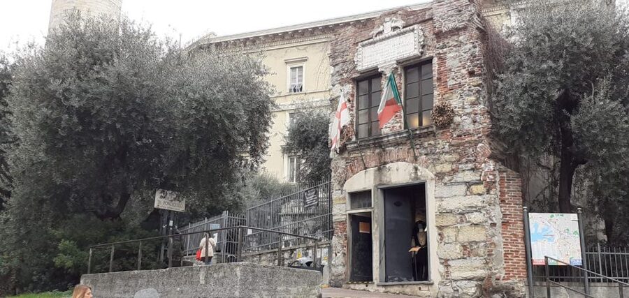Genoa: Historic Guided Tour of Christopher Columbus' House - Why this little house matters in Genoa