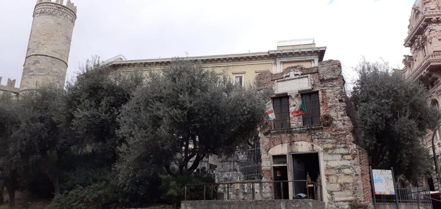 Genoa: Historic Guided Tour of Christopher Columbus' House - What happens inside Casa di Colombo