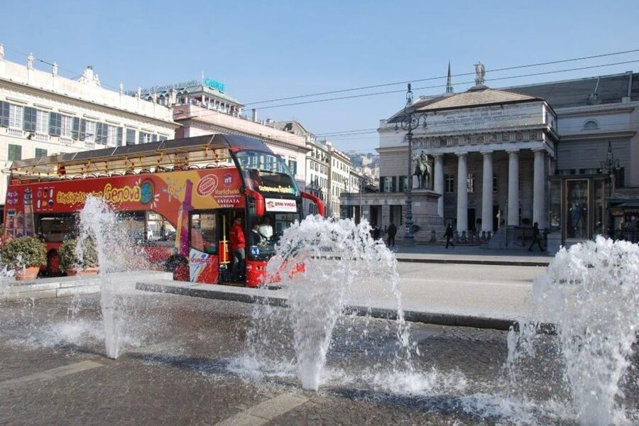Genoa: Hop-on Hop-off Tour Ticket - Red Historical Route: palaces, stations, and city views