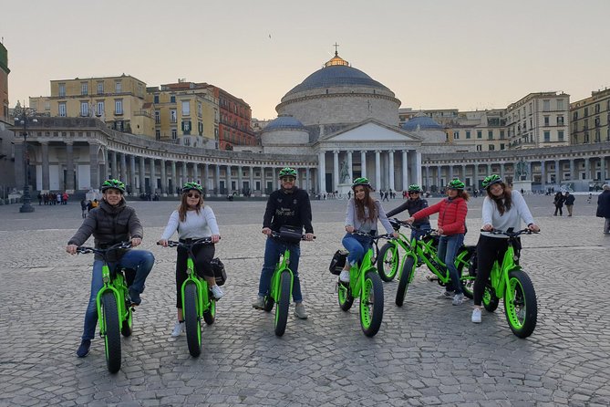 Guided tour of Naples by FAT electric bike - Why an e-bike works well in Naples