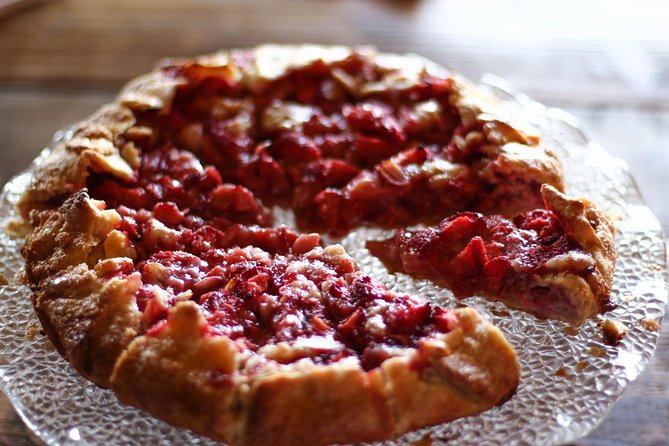 Hands on Italian Cooking Classes - The farmhouse garden, oil, and wine