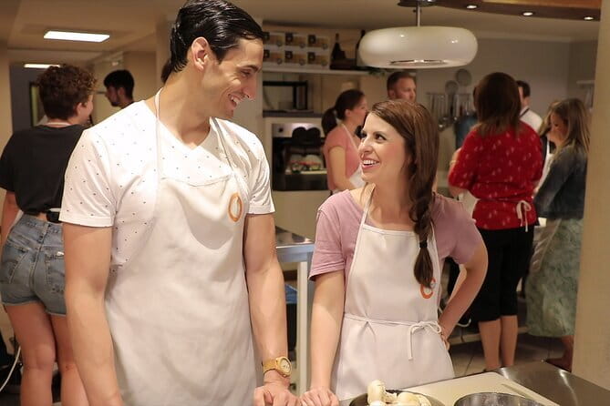 Hands-On Pasta Cooking Class in Florence with optional Pizza - Key points at a glance