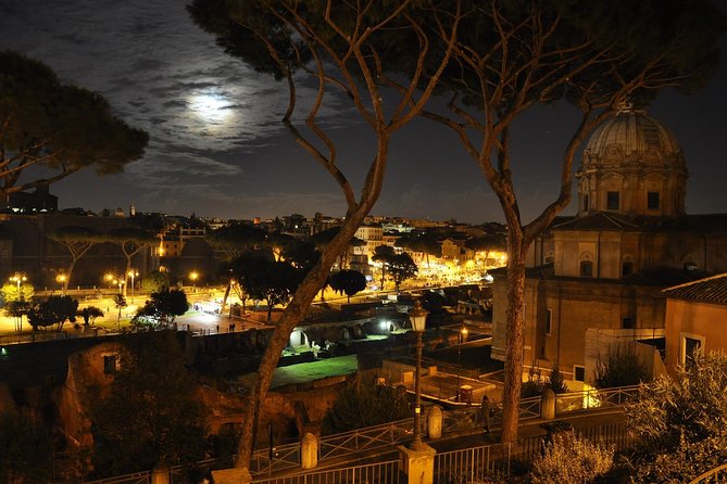 Haunted Rome Ghost Night Walking Tour - Via Giulia: when beauty products become deadly