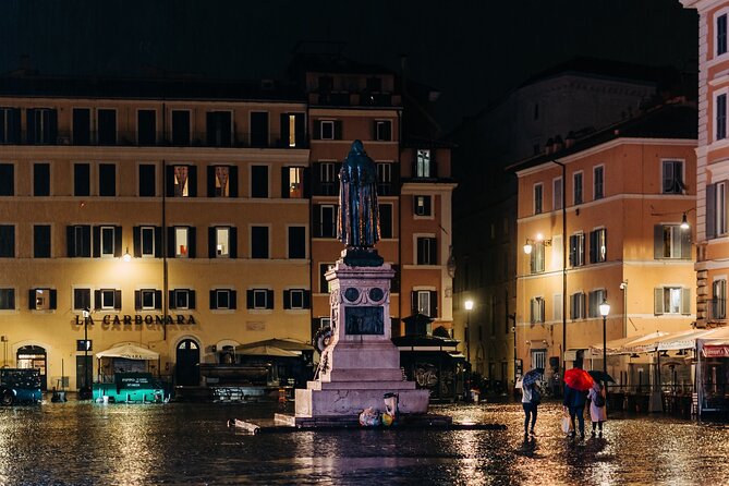 Haunted Rome Ghost Tour - The Original - Piazza Farnese, power behind an elegant facade
