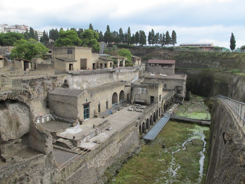Herculaneum: 3D Walking Tour with Skip-the-Line Ticket - The two-hour walk through ancient Herculaneum