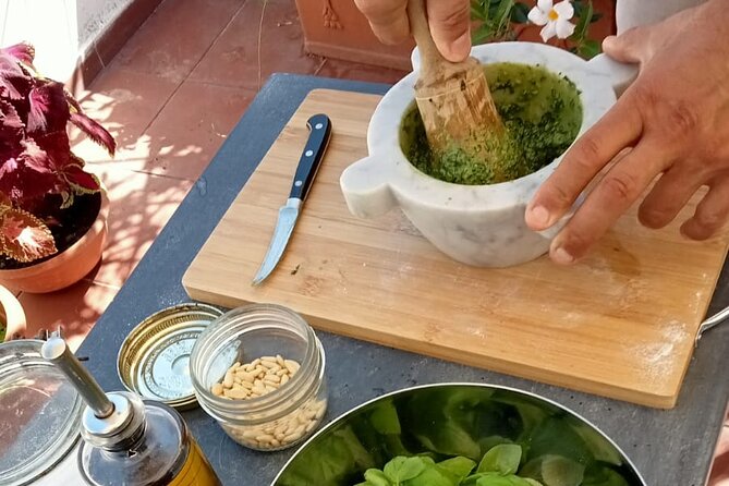 Homemade Pasta and Pesto Class with a Local Chef in Genoa - What happens during the three-hour class