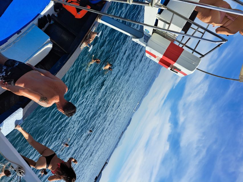 Ischia: Island Boat Tour with Neapolitan Lunch & Snorkeling - San Pancrazio and the Green Grotto