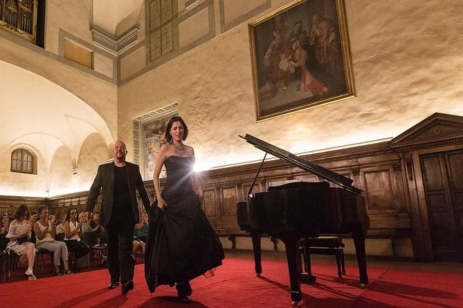Italian Opera Concert Ticket in Florence’s Santa Monaca Church - Why the small scale works so well