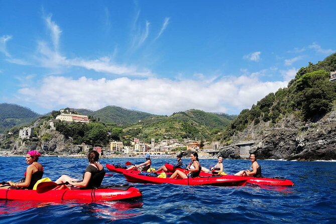 Kayak experience with Carnassa Tour in Cinque Terre + Snorkeling - Why Monterosso looks different from a kayak
