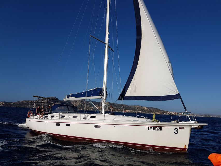 La Maddalena: Full-Day Sailing Trip - Why sailing makes La Maddalena feel different