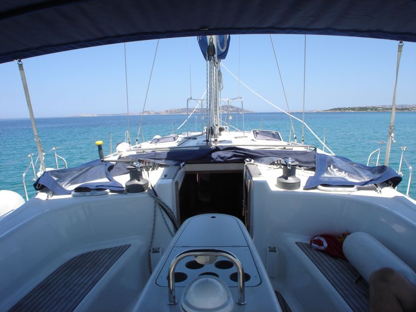 La Maddalena: Full-Day Sailing Trip - What the boat and group size mean for you