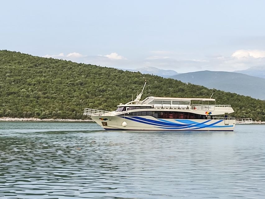 La Spezia: Cinque Terre Tour by Boat - Why the sea is the right way to see Cinque Terre