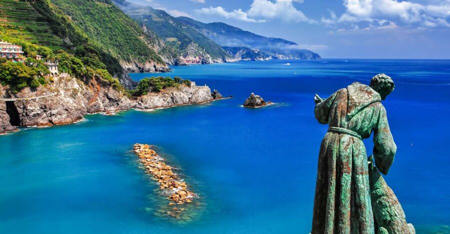 La Spezia: Cinque Terre Tour by Boat - Starting at Molo Italia in La Spezia
