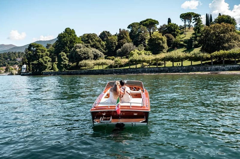 Lake Como: Classic Boat Private Tour - Pickup fees and the real value of the private format