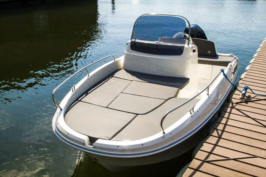 Lake Como: Motor Boat Rental - The real cost: $226.57 plus €50 for fuel