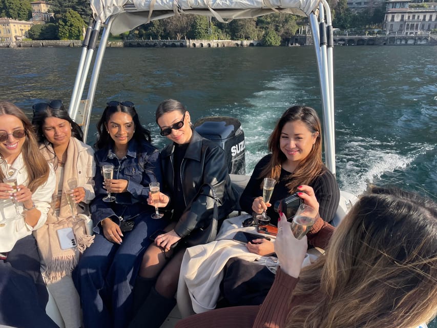Lake Como: Shared Boat Tour with Prosecco Aperitif - Quick takeaways from the Como boat ride