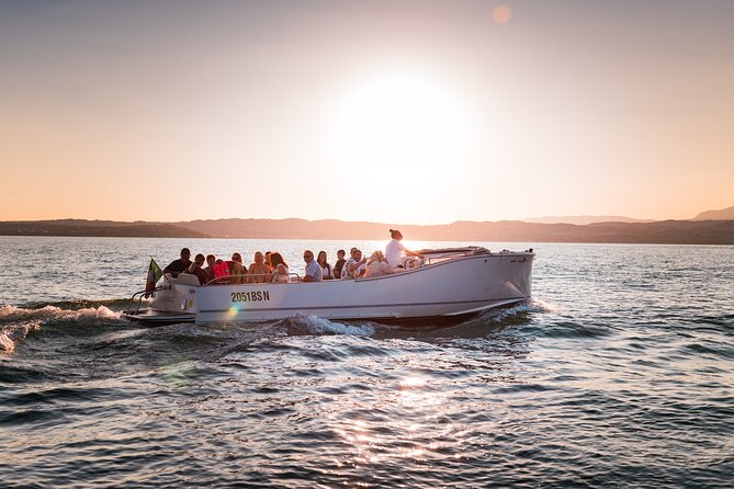 Lake Garda Mini Cruise: Sirmione Peninsula - Villas, Aquaria, and the Maria Callas connection