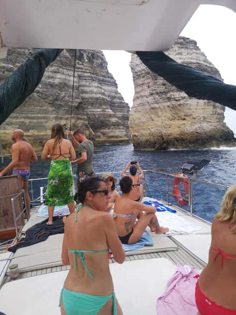 Lampedusa: Yacht excursion, swimming stops and typical lunch - Cala Pulcino and the southern coves