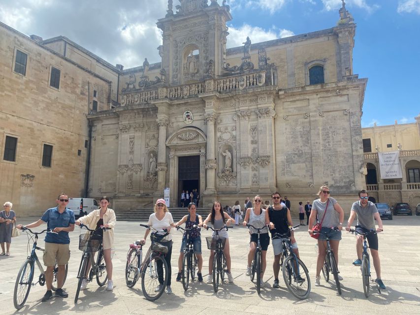 Lecce: City Highlights Guided Tour by Bike - Guides, languages, and the feel of the ride
