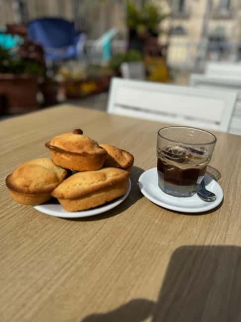 Lecce: Guided Street Food Walking Tour with Food and Wine - Santa Croce and Lecce’s carved stone