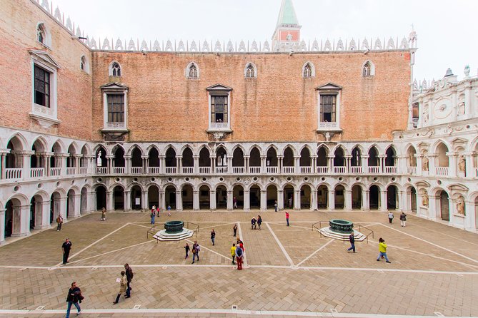Legendary Venice: Doge's Palace, St Mark's & VIP Terrace Access - How the guides shape the visit