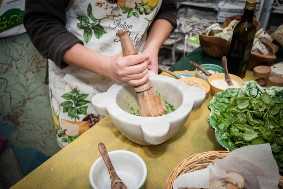 Levanto: Pesto-Making Class - Modern pesto first, then the traditional method