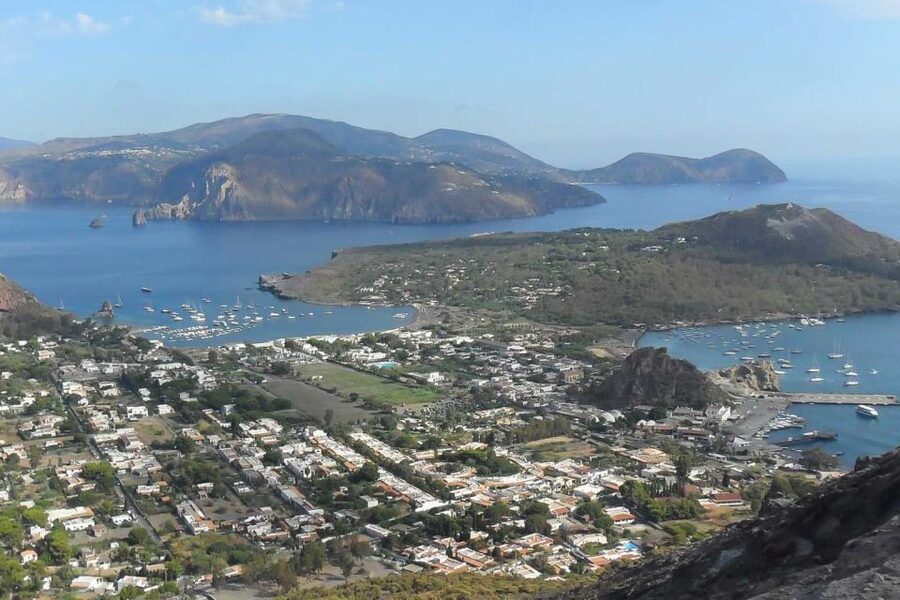 Lipari: Vulcano, Panarea, and Stromboli Cruise - Panarea and Cala Junco from the water
