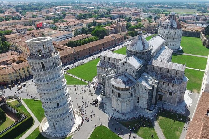 Livorno Shore Excursion: Pisa & Florence in One Day - Piazzale Michelangelo gives Florence the right opening view