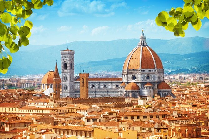 Livorno Shore Excursion: Pisa & Florence in One Day - Ponte Vecchio is Florence’s postcard moment