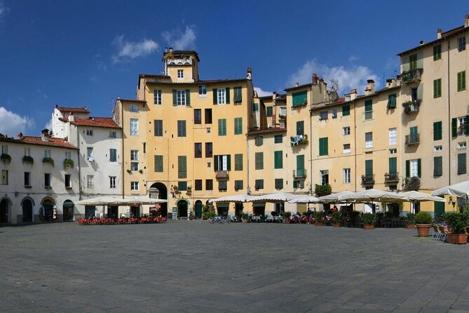 Lucca Bikes and Bites with food tastings for Small Groups or Private - Why a Bike Is the Right Way to See Lucca