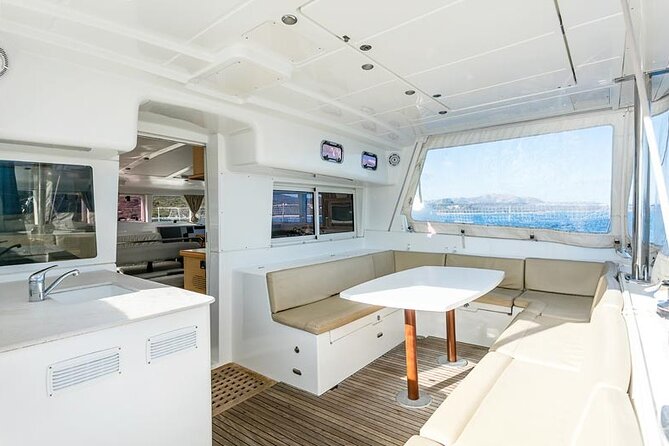 Luxury catamaran from Porto Rafael-Palau to the Maddalena Archipelago - Key points to know before booking