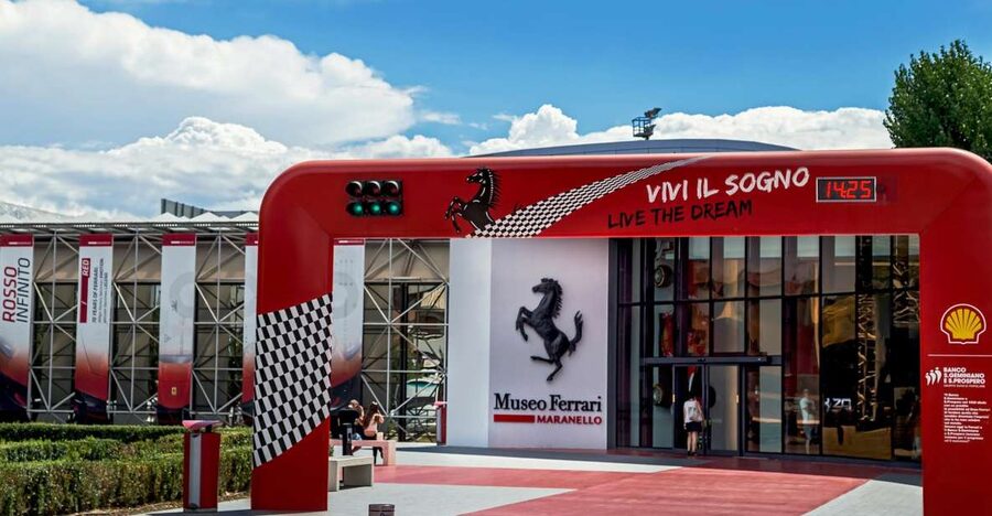 Maranello: Ferrari Museum Entry Ticket and Simulator - Important differences between the museum and a real Ferrari drive