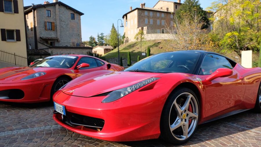 Maranello: Test Drive Ferrari 458 - Choosing between 10 minutes and 1 hour