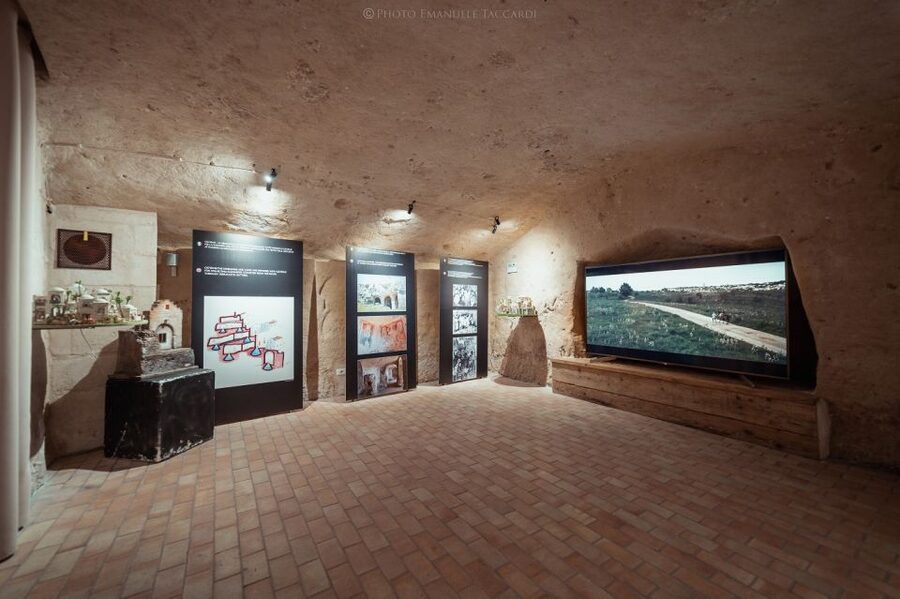 Matera: 3-hour Private Full Sassi di Matera Guided Tour - San Giovanni Battista and the first look at Barisano