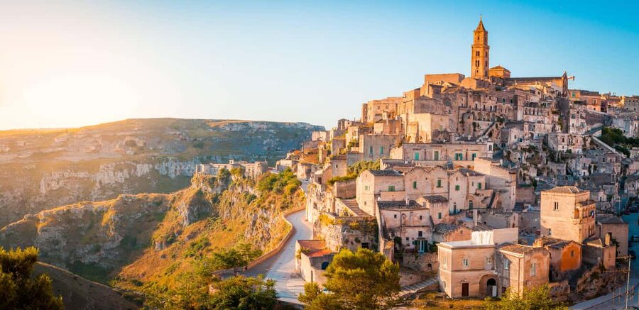 Matera: Caves and Rock Churches Walking Tour in English - Why a guided walk matters in Matera