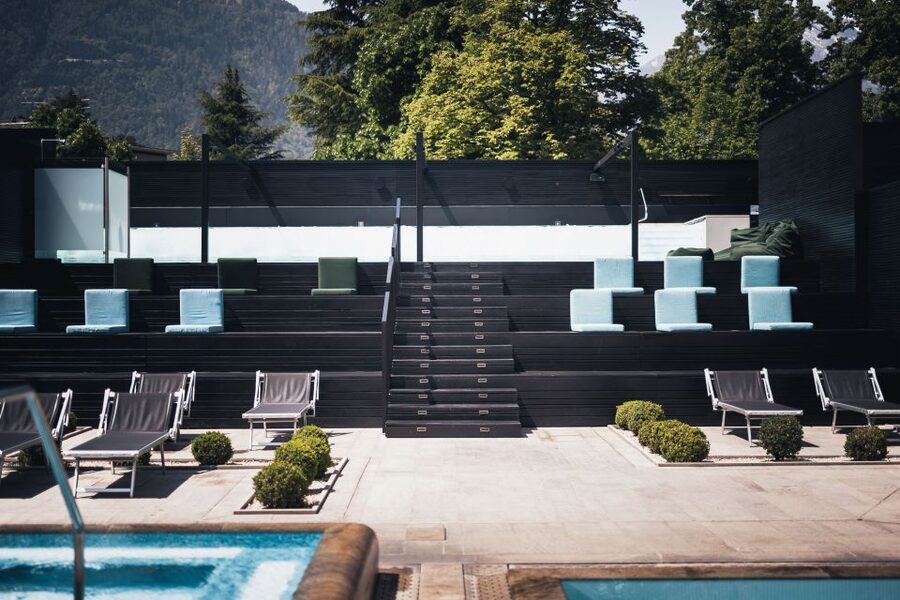 Merano: Terme Merano Pools Entry Ticket - Summer brings 11 outdoor pools and mountain views