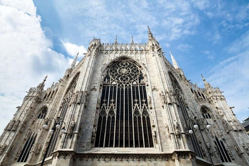 Milan: Best of City Walking Tour with Last Supper Tickets - Santa Maria delle Grazie: a fitting place to begin