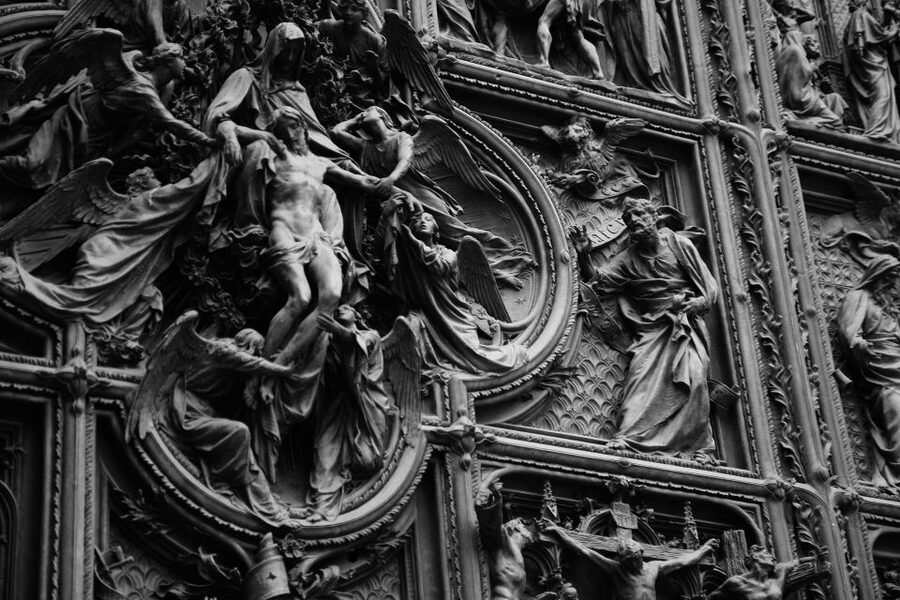 Milan: Cathedral and Terraces Guided Experience - Meeting in Duomo Square