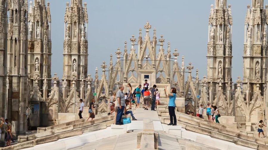 Milan: Cathedral and Terraces Guided Tour with Tickets - Medieval Milan at Piazza Mercanti