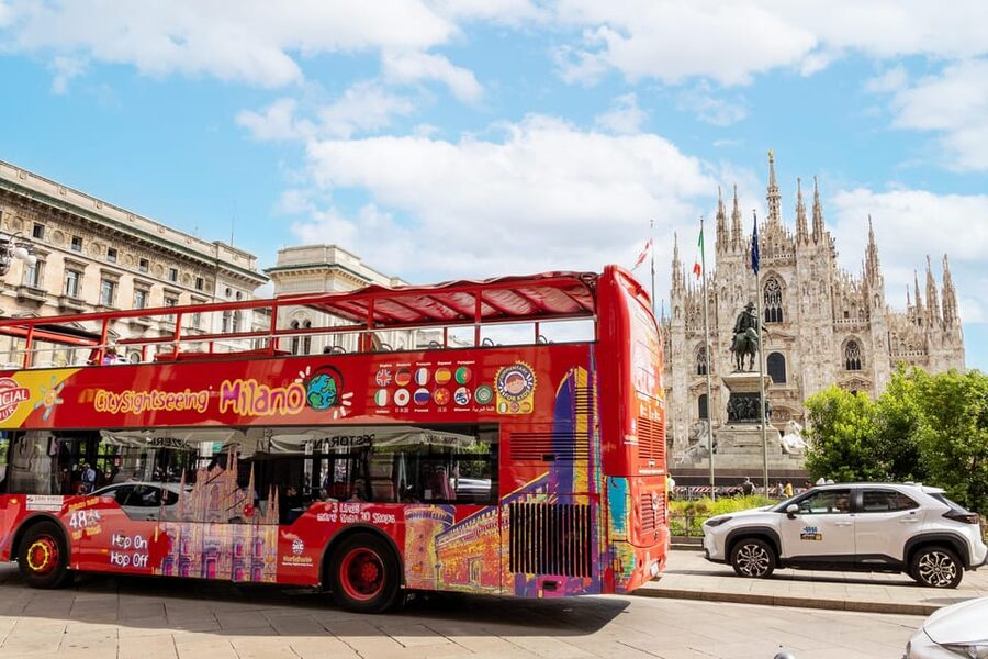 Milan: City Sightseeing Hop-On Hop-Off Bus with Audio Guide - Line B: From the Duomo to Central Station