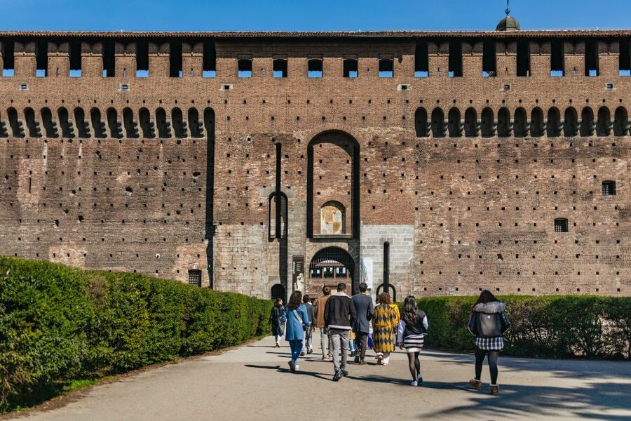 Milan: Da Vinci's Last Supper and Guided Walking Tour - How hard is the three-hour walk?