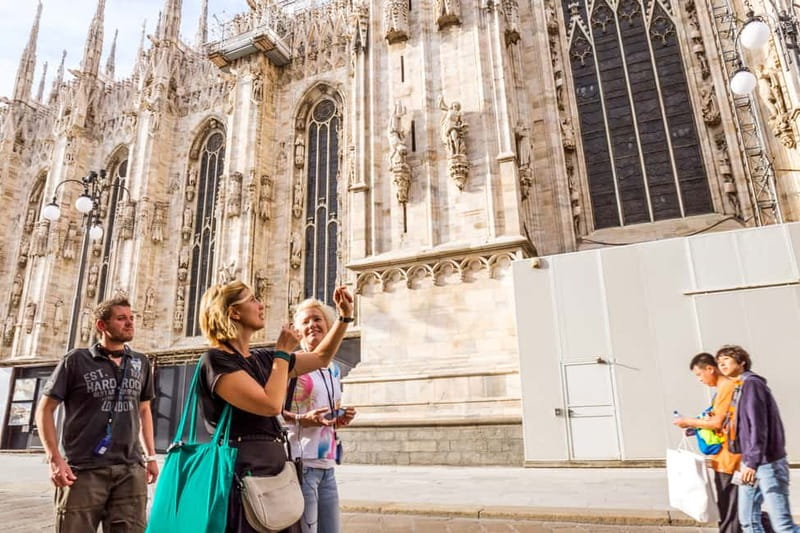 Milan Duomo Rooftops Tour + Optional Hop-on-Hop-off ticket - What this ticket does not include