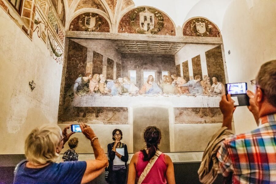 Milan: Guided Walking Tour & Last Supper Visit with Ticket - A packed three hours, with real walking