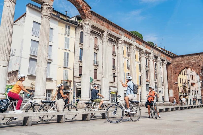 Milan: Highlights and Hidden Gems E-Bike Tour - How the Guides Shape the Experience