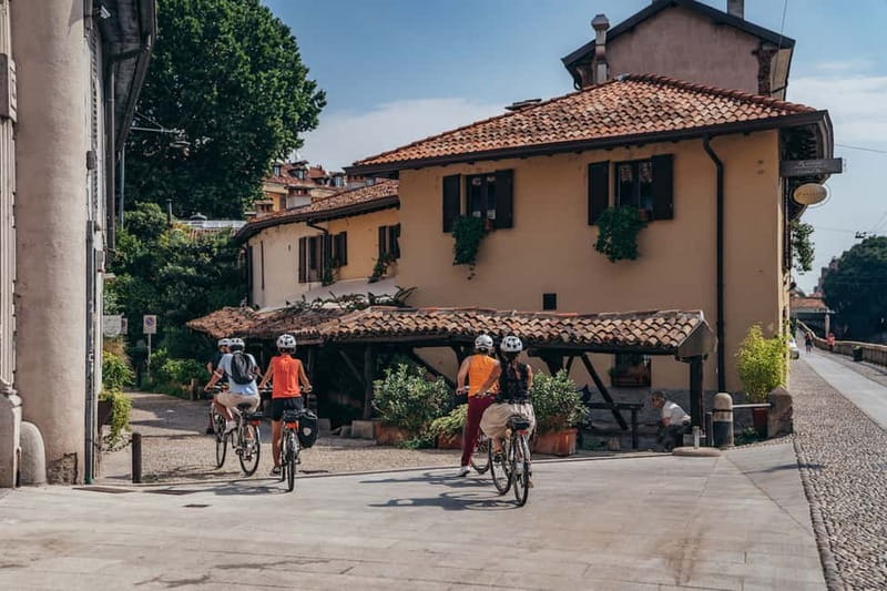 Milan: Highlights and Hidden Gems E-Bike Tour - Pace, Comfort, and Road Conditions