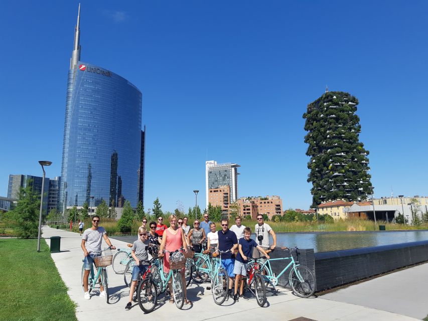 Milan: Highlights and Hidden Gems Guided Bike Tour - Brera, Milan’s art district with time to look around