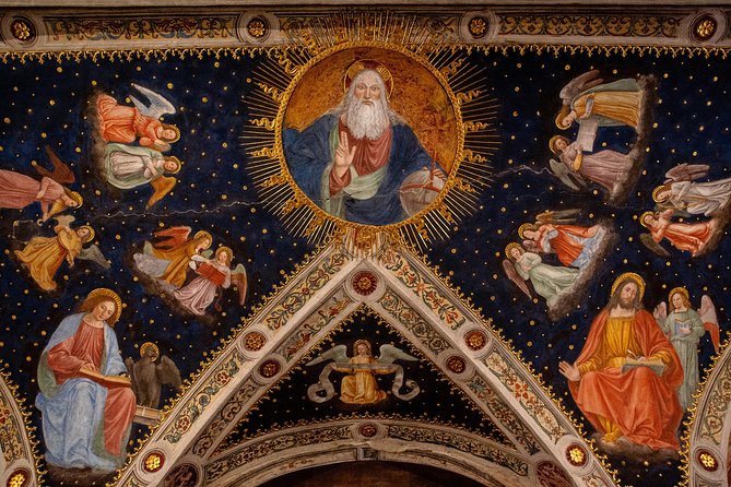 Milan Hop-On Hop-Off Bus Tour with Four Routes - La Scala and the Monte Napoleone district